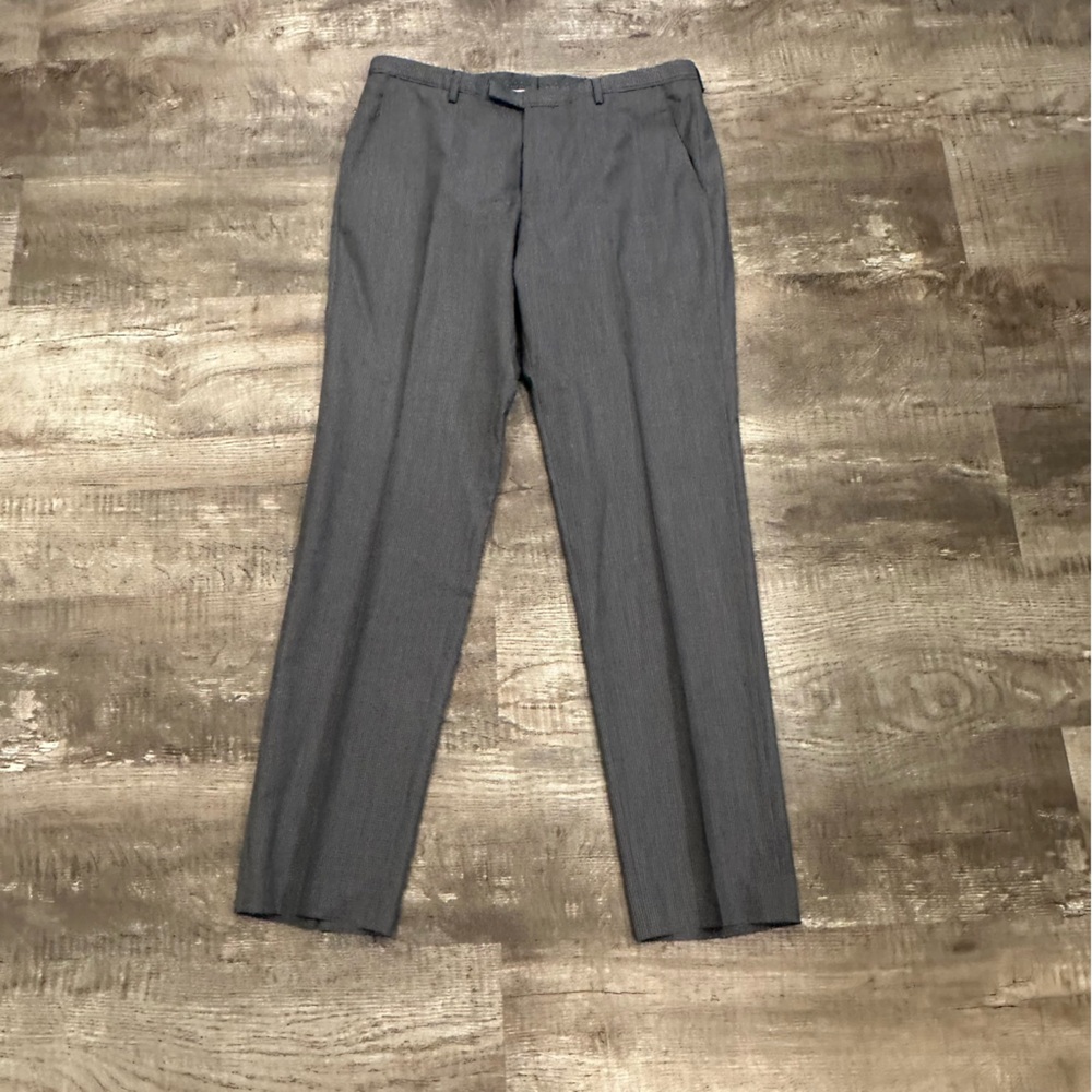 Hugo Boss Gray Men's Dress Pants (C)